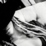 Underneath your clothes – Shakira